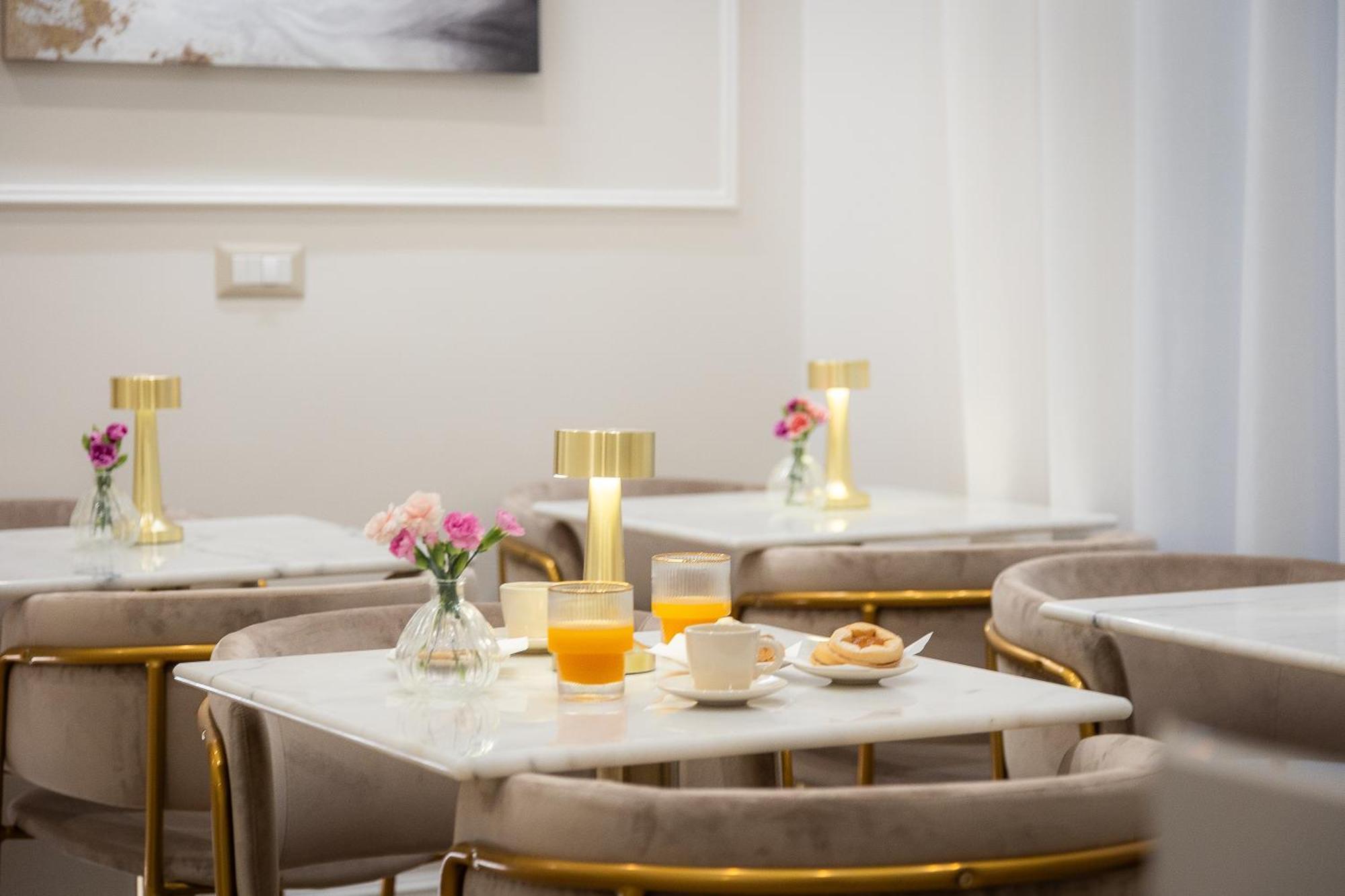 La Dolce Vita Boutique Guest House Rome Bagian luar foto